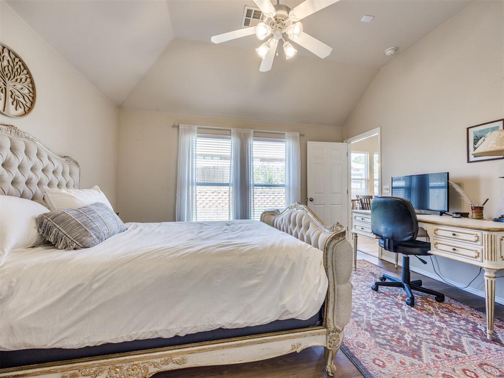 516 Woodsong Drive