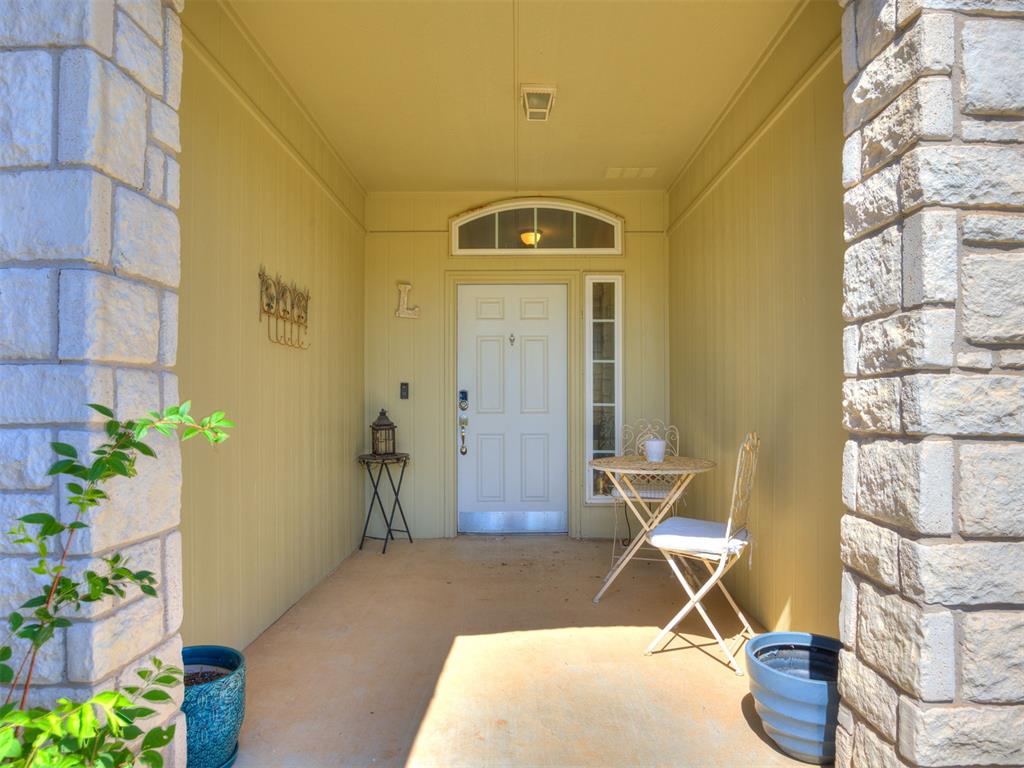 516 Woodsong Drive