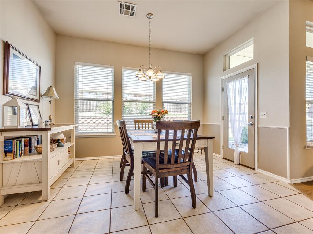 516 Woodsong Drive