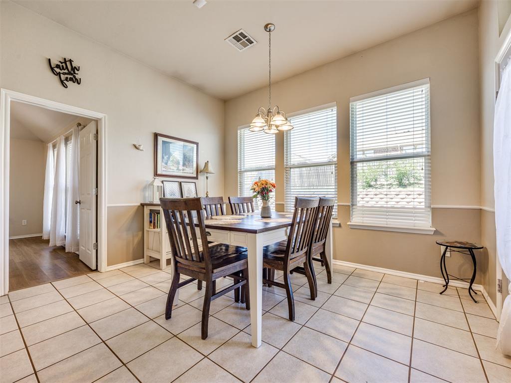 516 Woodsong Drive
