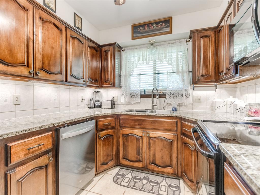 4221 Overland Circle