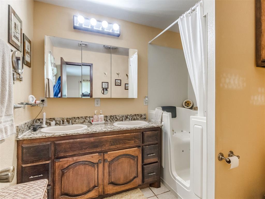 4221 Overland Circle