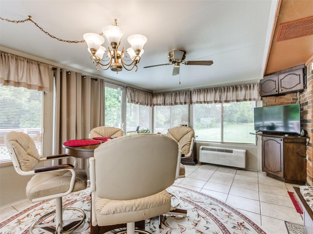 4221 Overland Circle