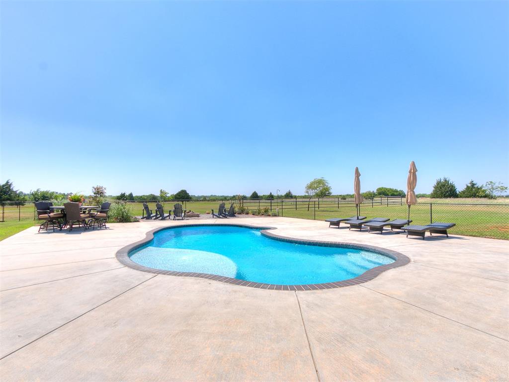 17801 Chatham Hills Road