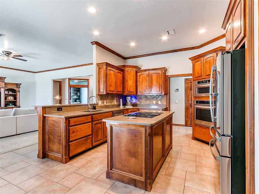 17801 Chatham Hills Road