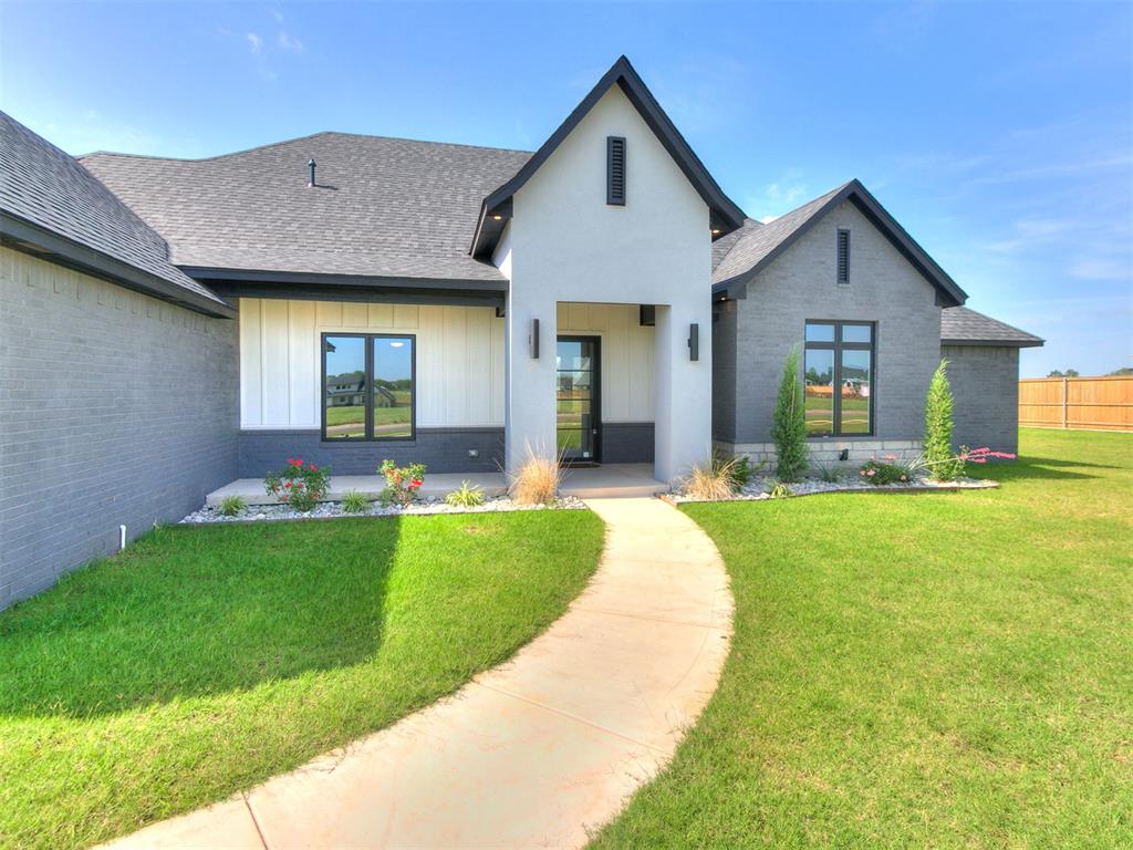 4704 SE 37th Street