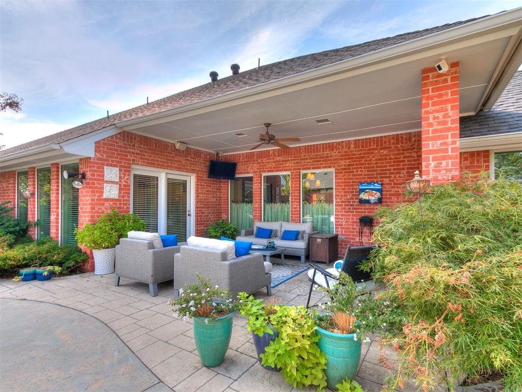 3701 Burlington Drive
