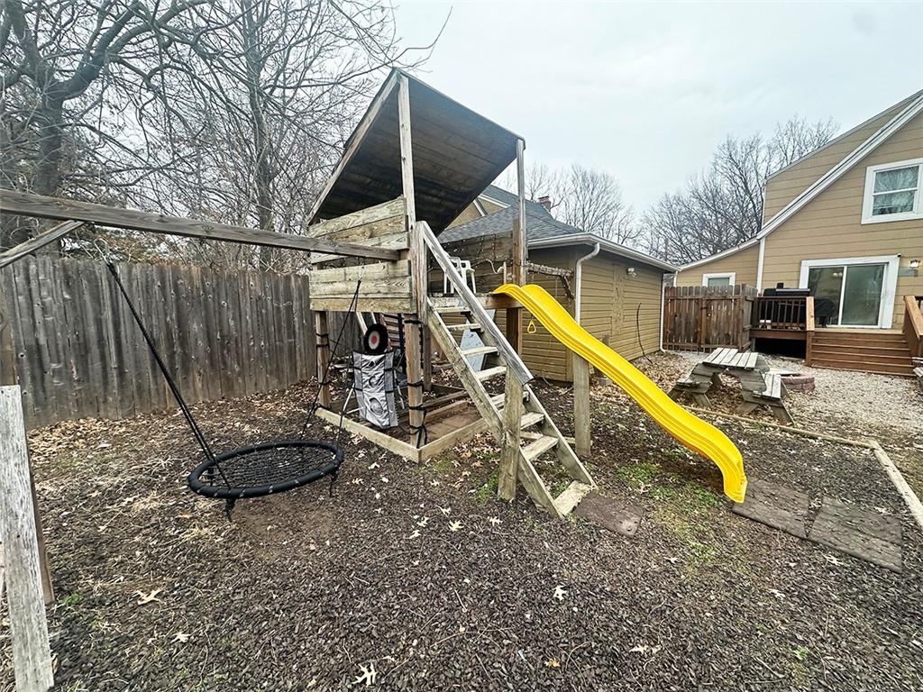 318 N Crysler Avenue