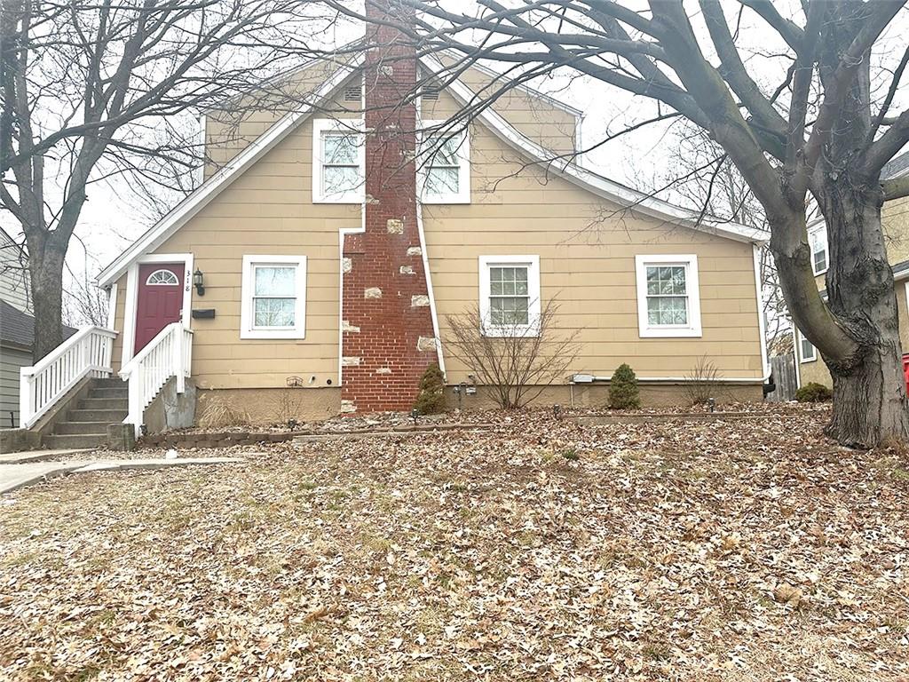318 N Crysler Avenue
