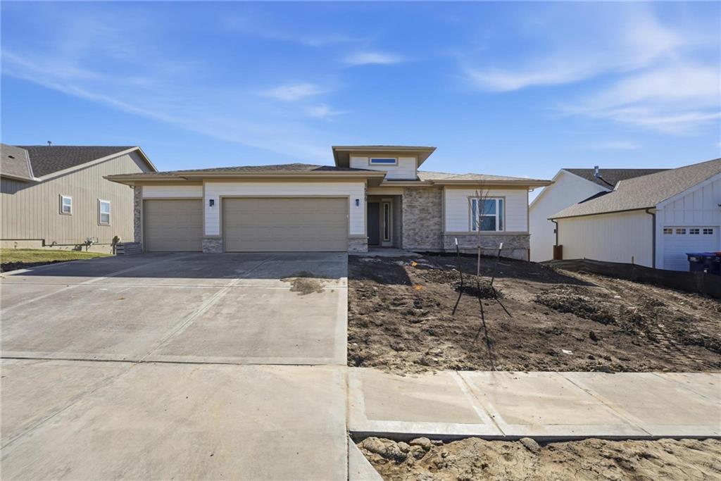 1599 Grayhawk Drive