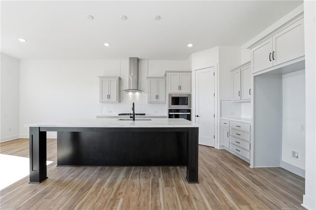 1599 Grayhawk Drive