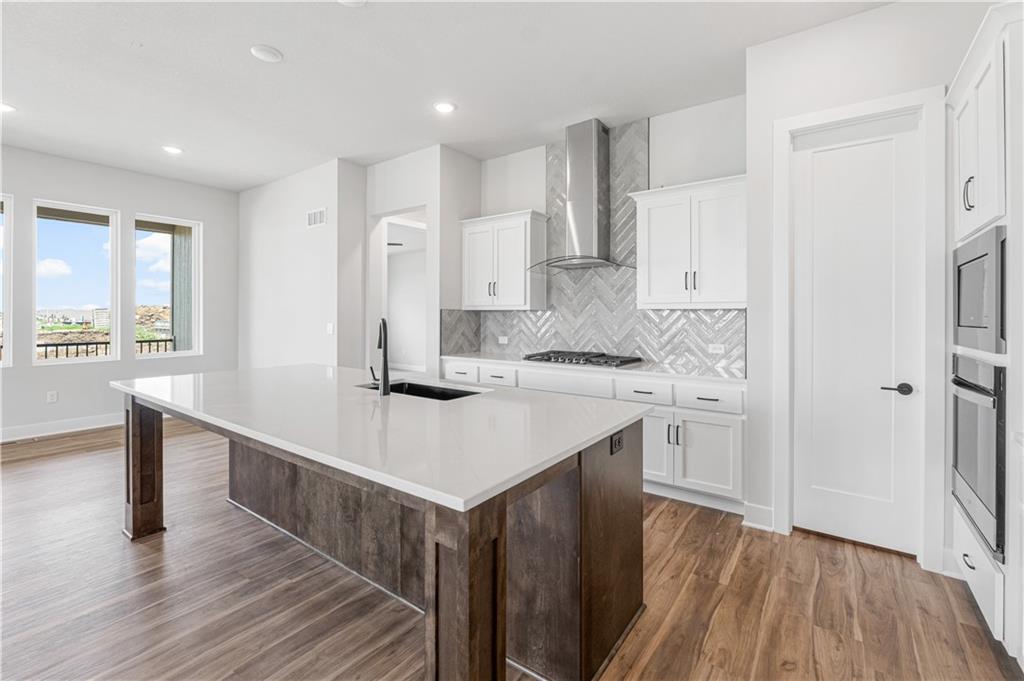 1807 NW 104th Terrace