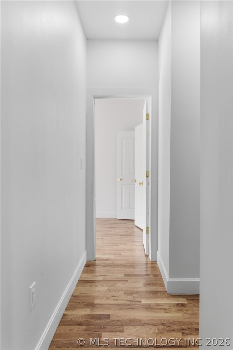 410 S Xanthus Avenue