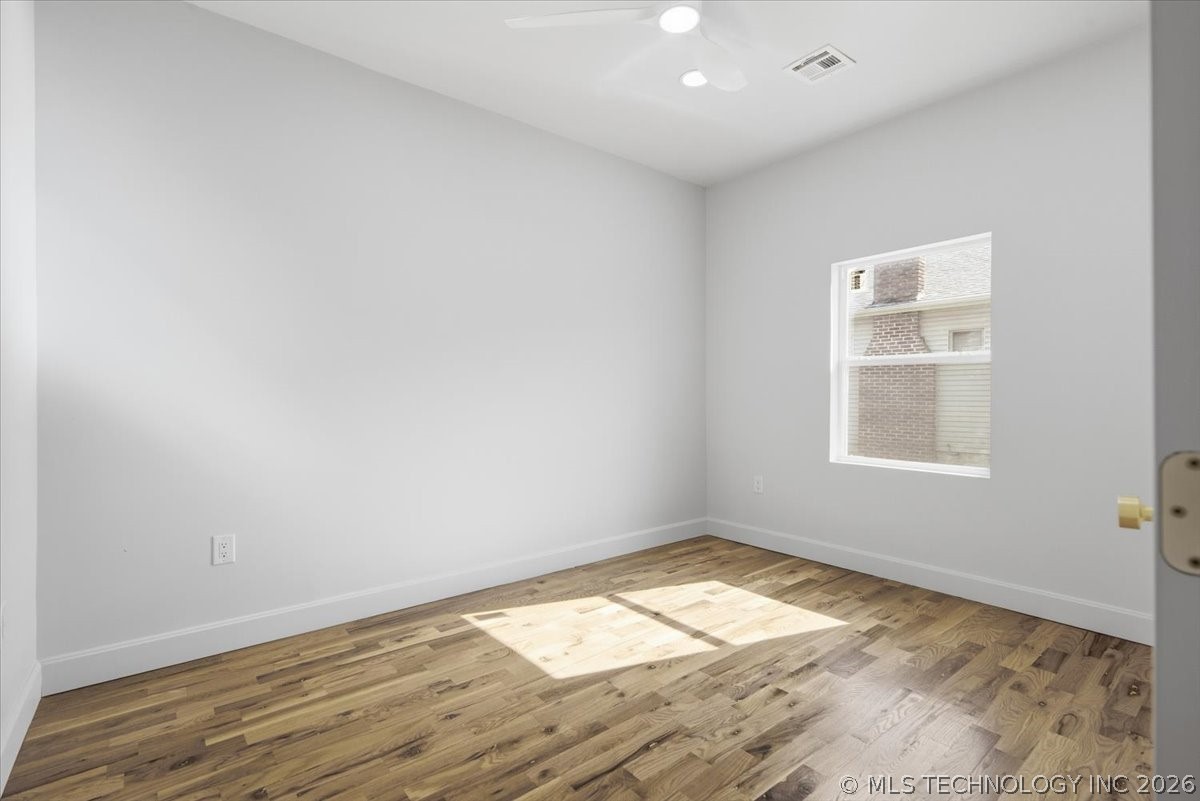 410 S Xanthus Avenue