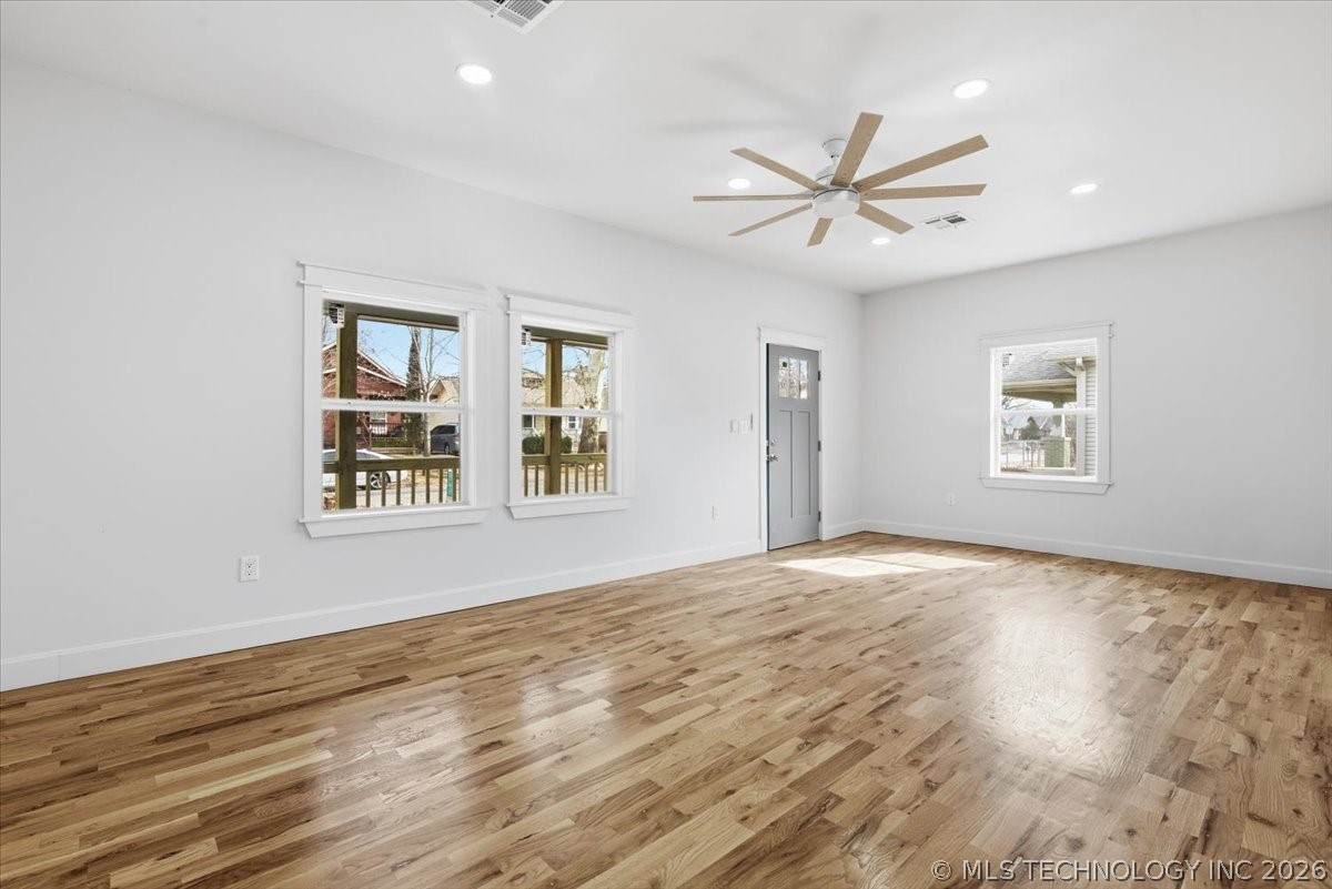 410 S Xanthus Avenue