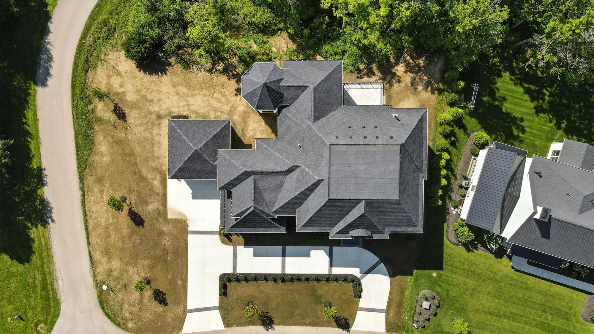 10007 Allen Drive