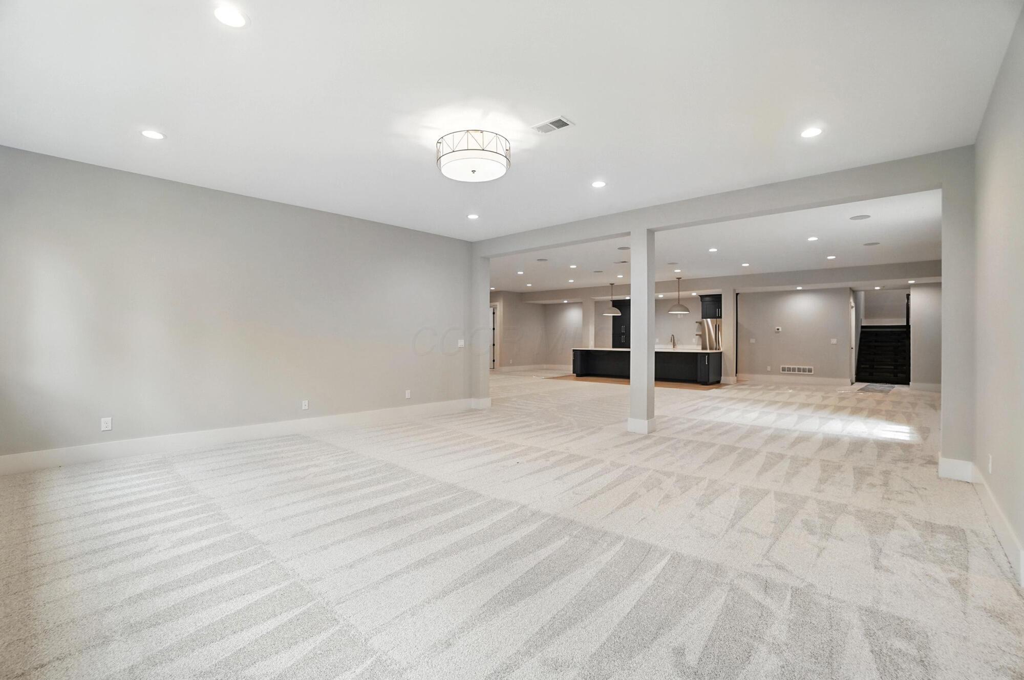 10007 Allen Drive
