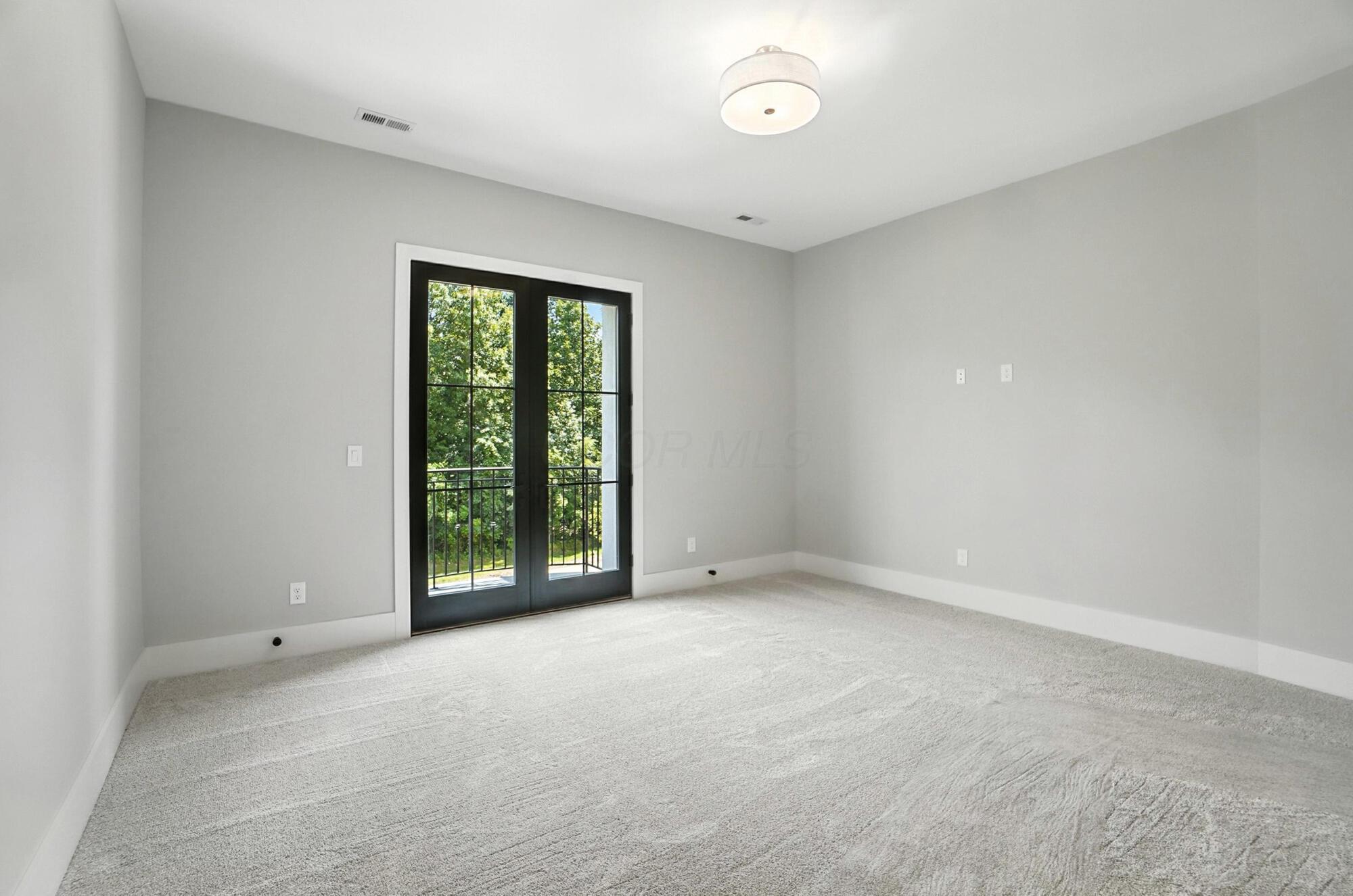 10007 Allen Drive