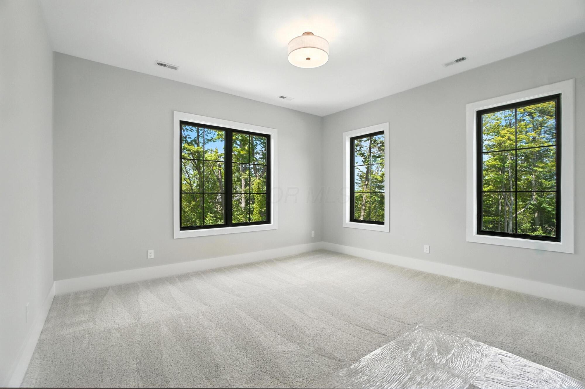 10007 Allen Drive