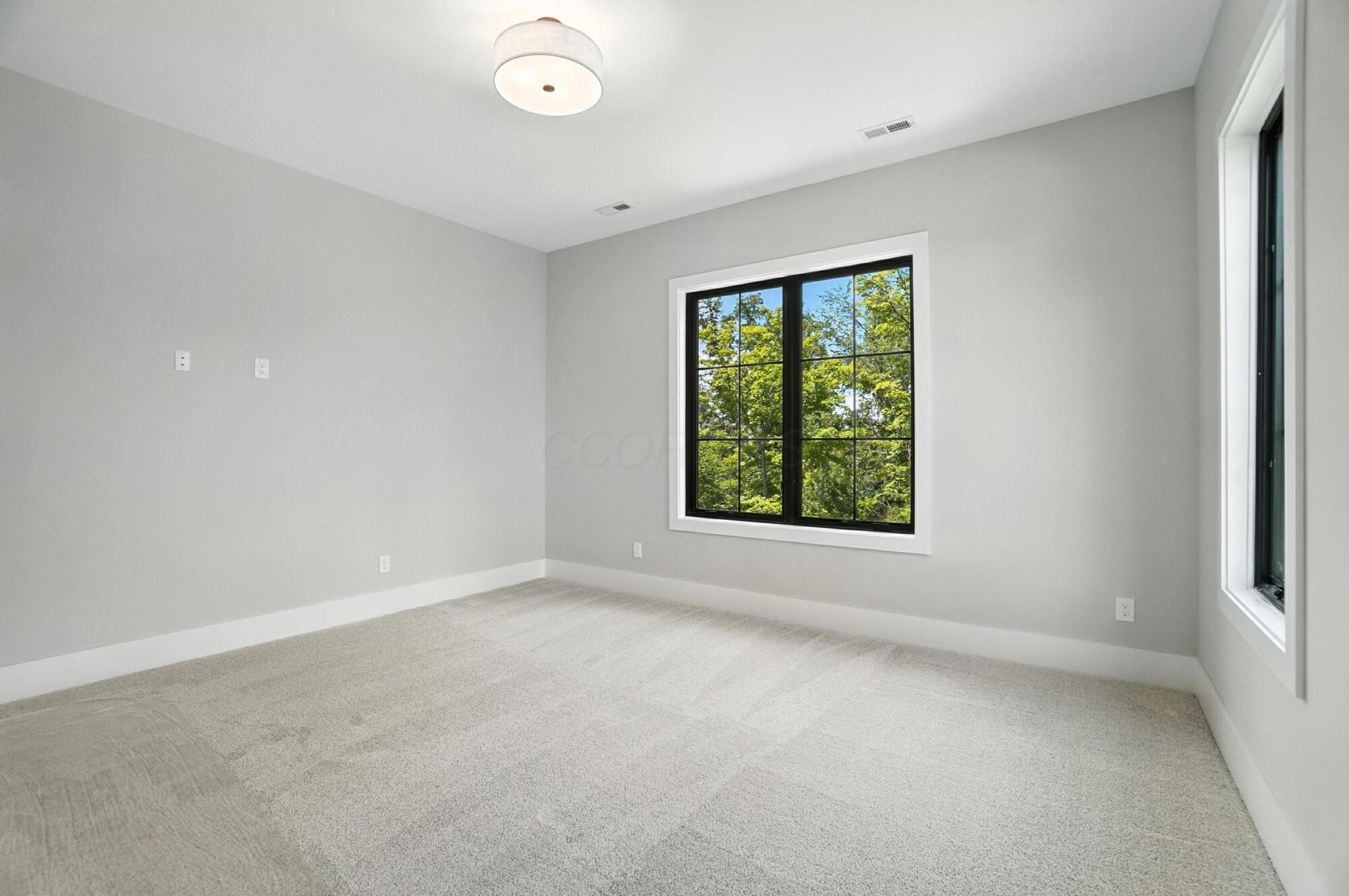 10007 Allen Drive