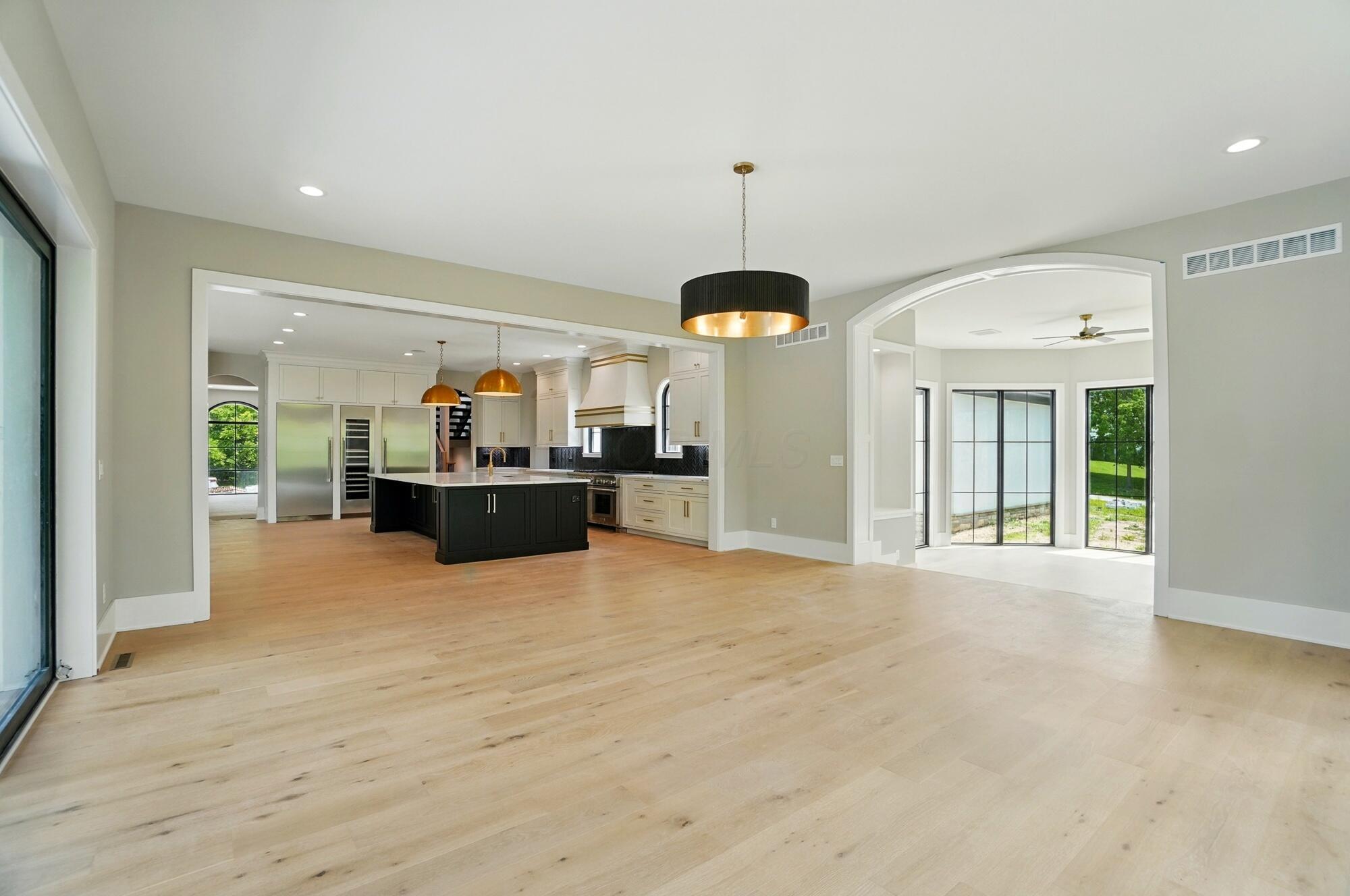 10007 Allen Drive
