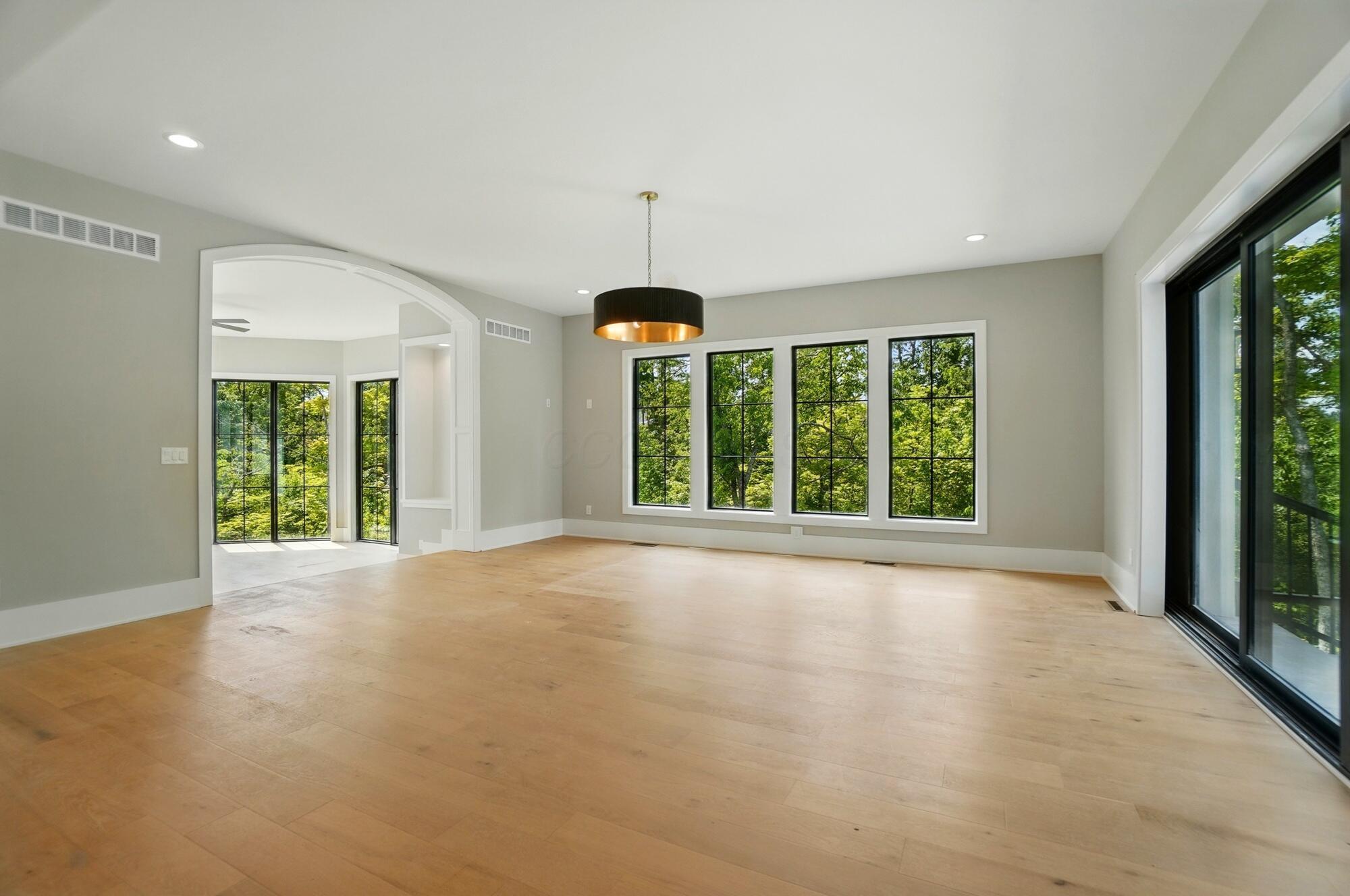 10007 Allen Drive
