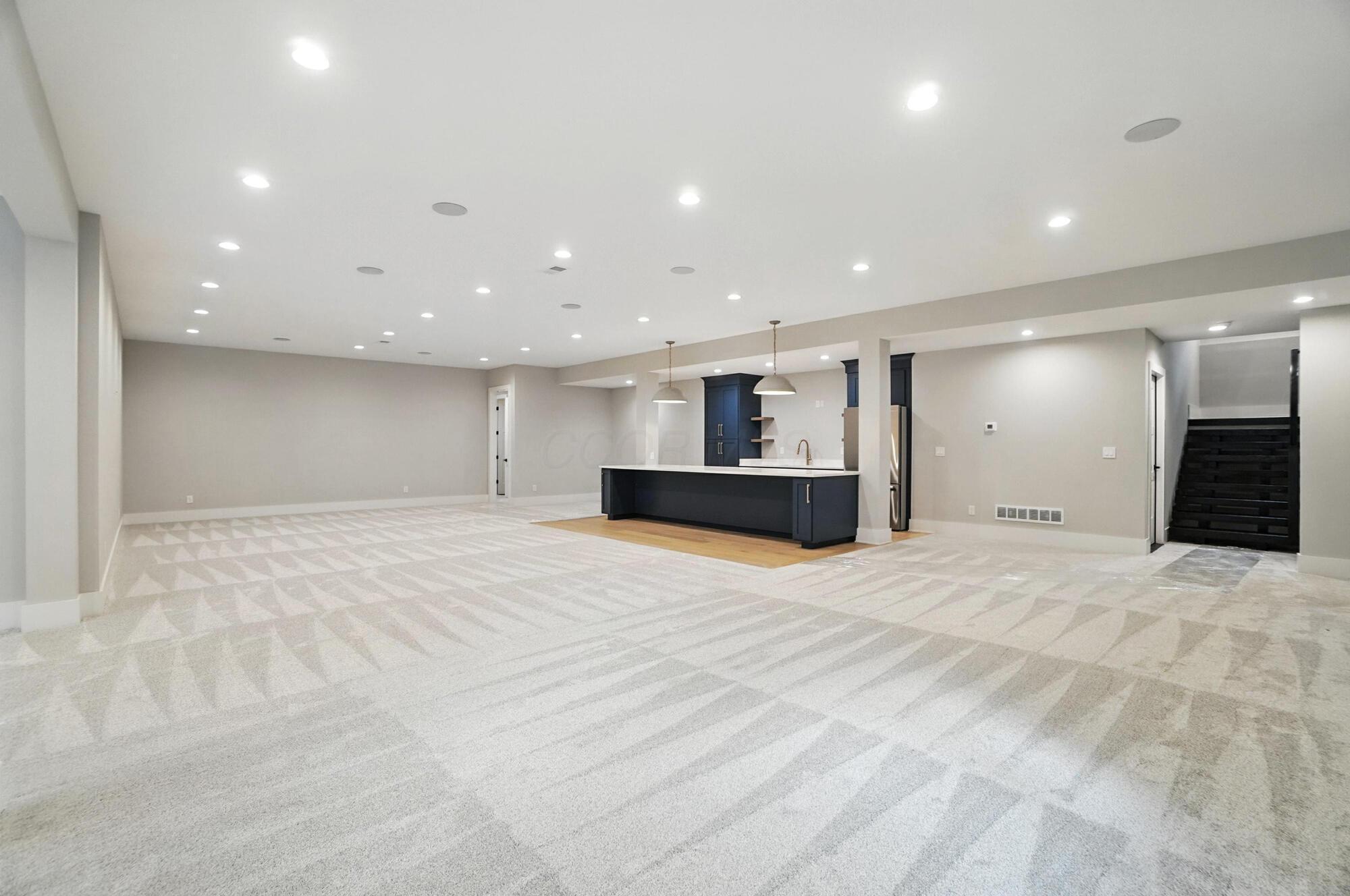 10007 Allen Drive