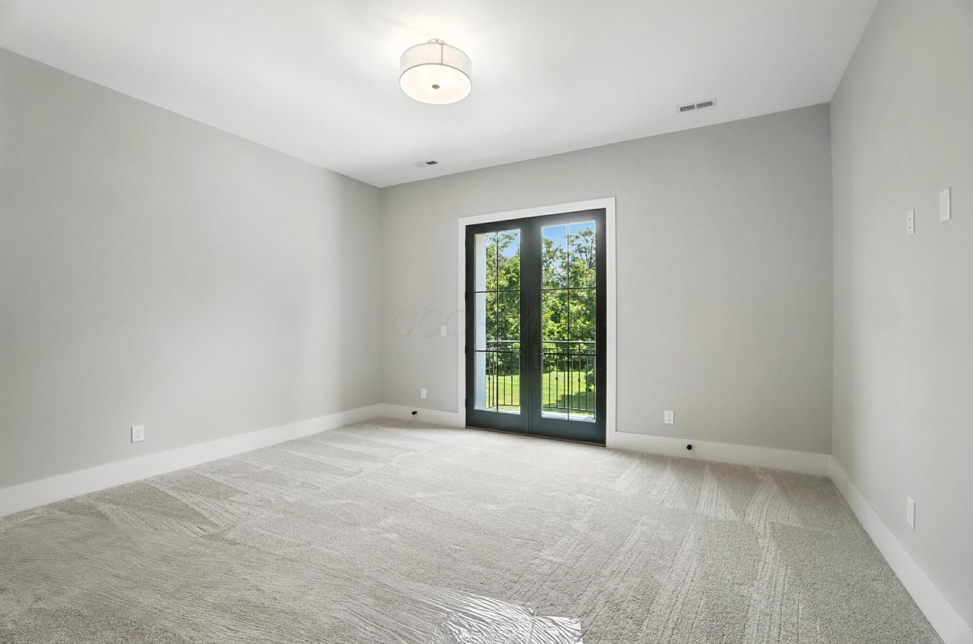 10007 Allen Drive