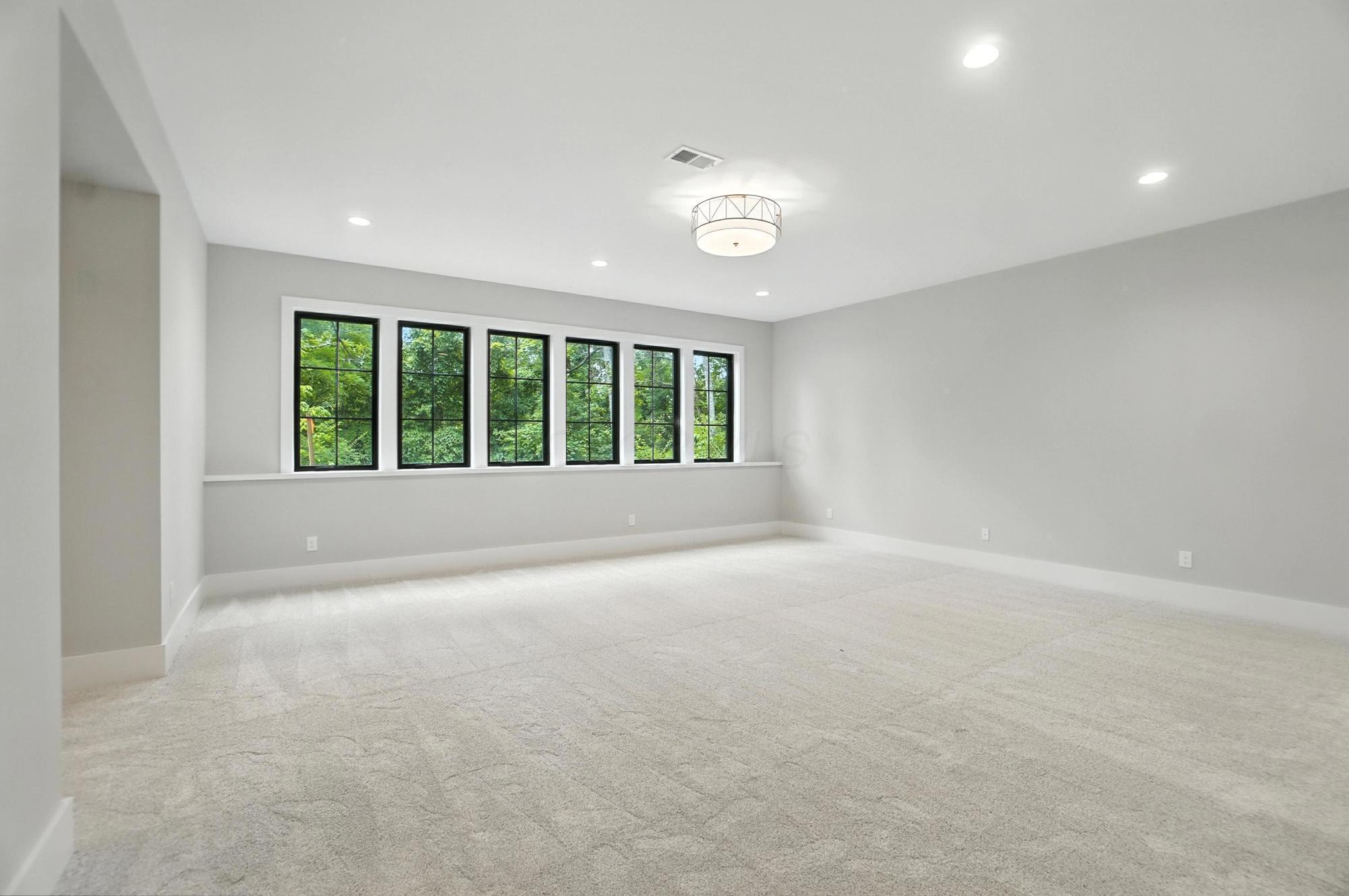 10007 Allen Drive