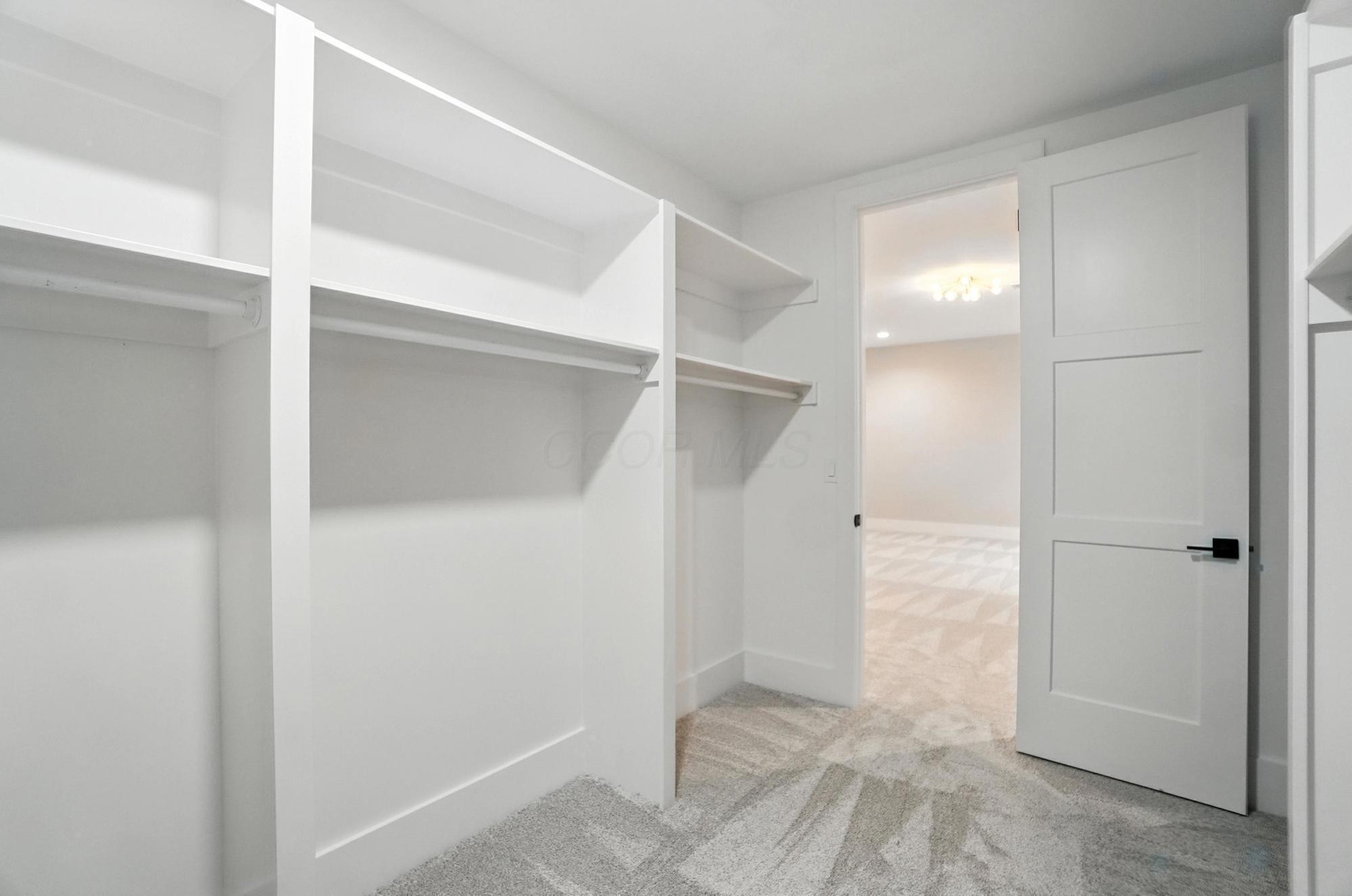 10007 Allen Drive