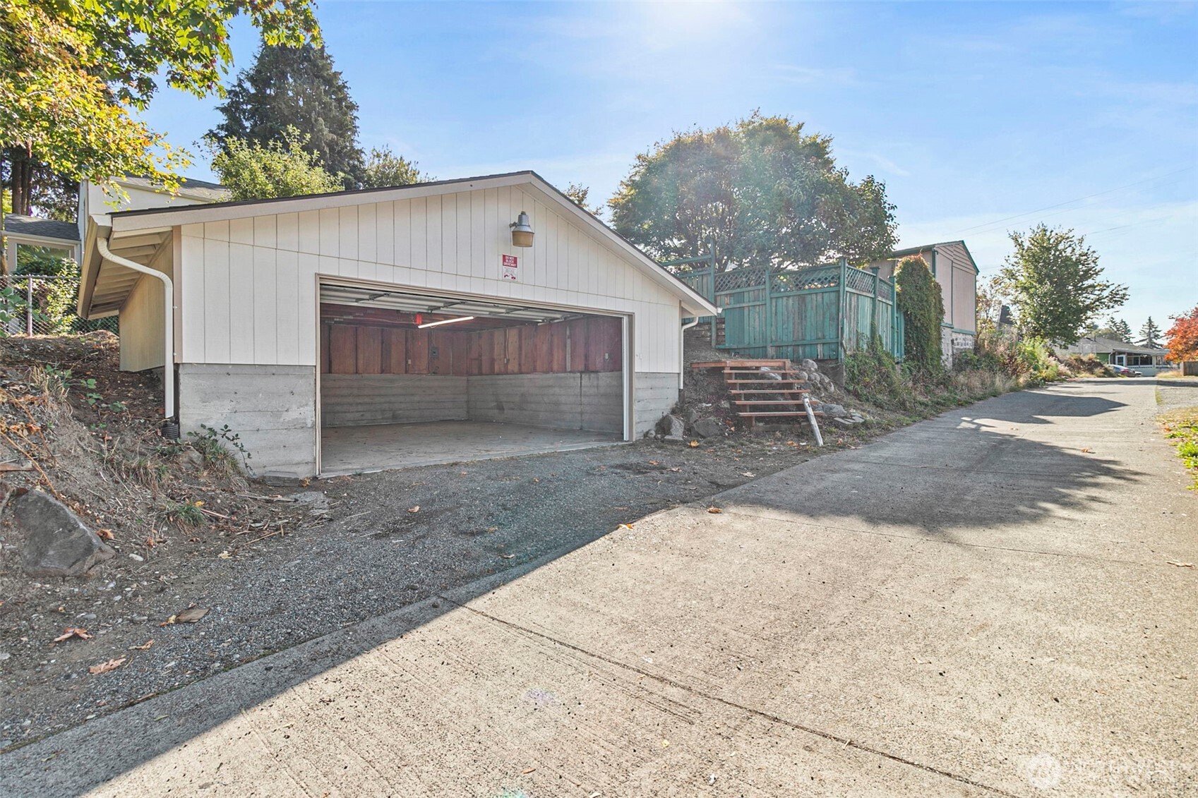 12077 75th Avenue S