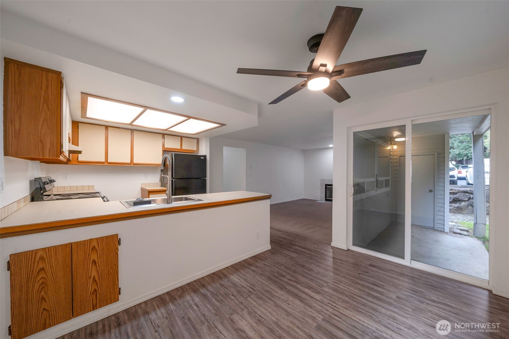 1626 Grant Avenue S Unit: D101