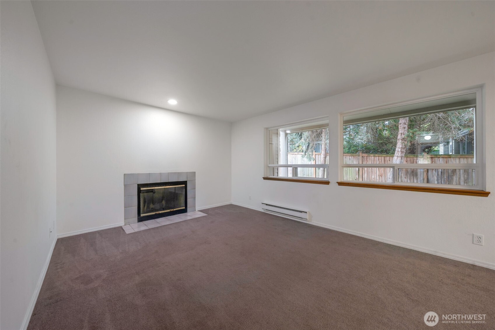 1626 Grant Avenue S Unit: D101