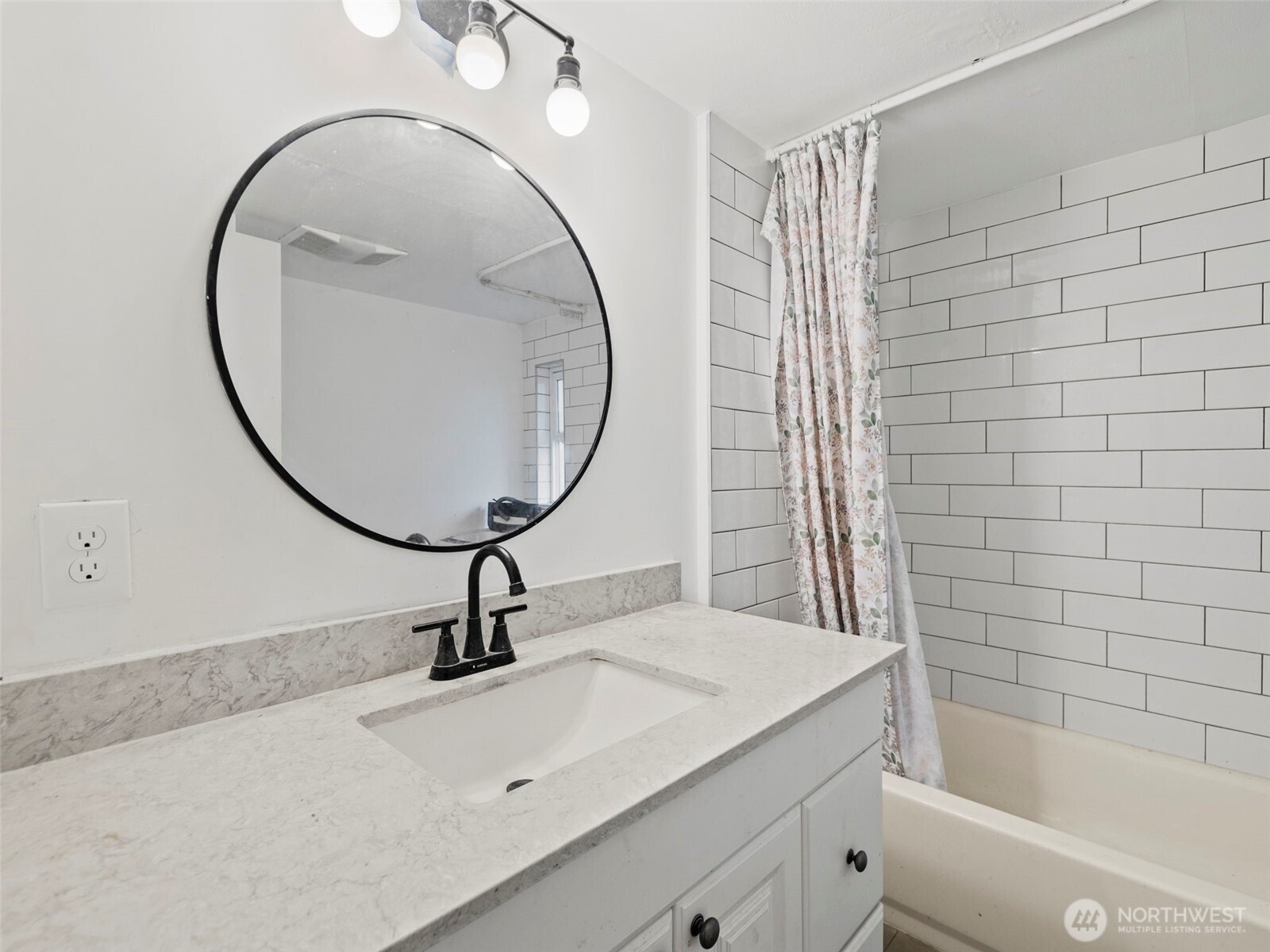 11040 14th Avenue SW