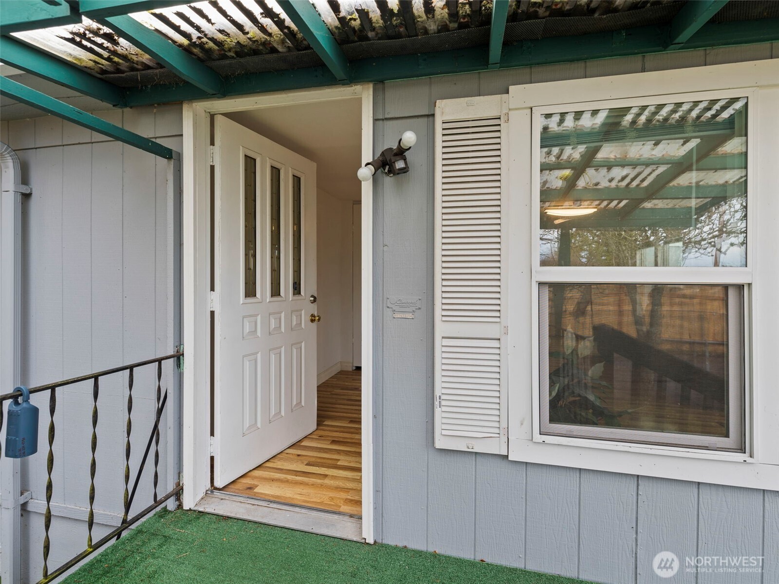 11040 14th Avenue SW