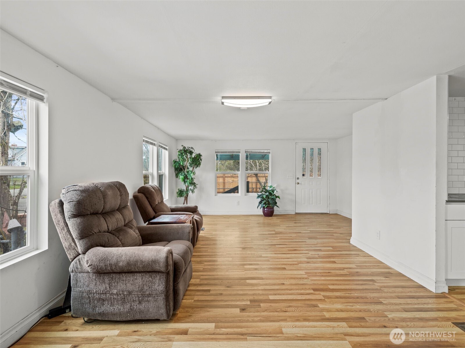 11040 14th Avenue SW