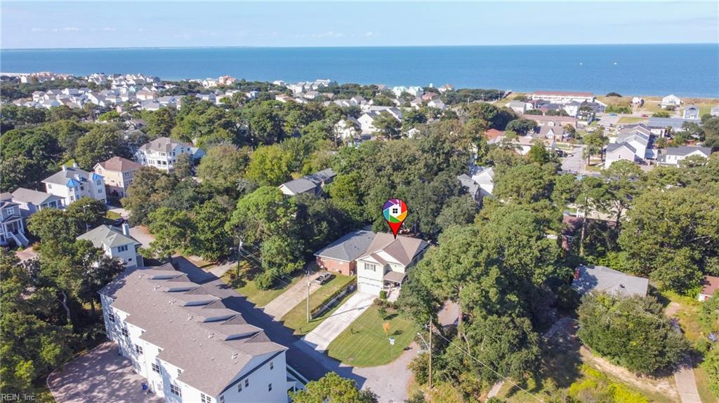 2922 Pretty Lake AVE