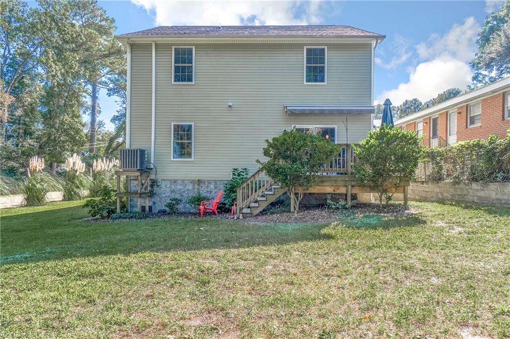 2922 Pretty Lake AVE