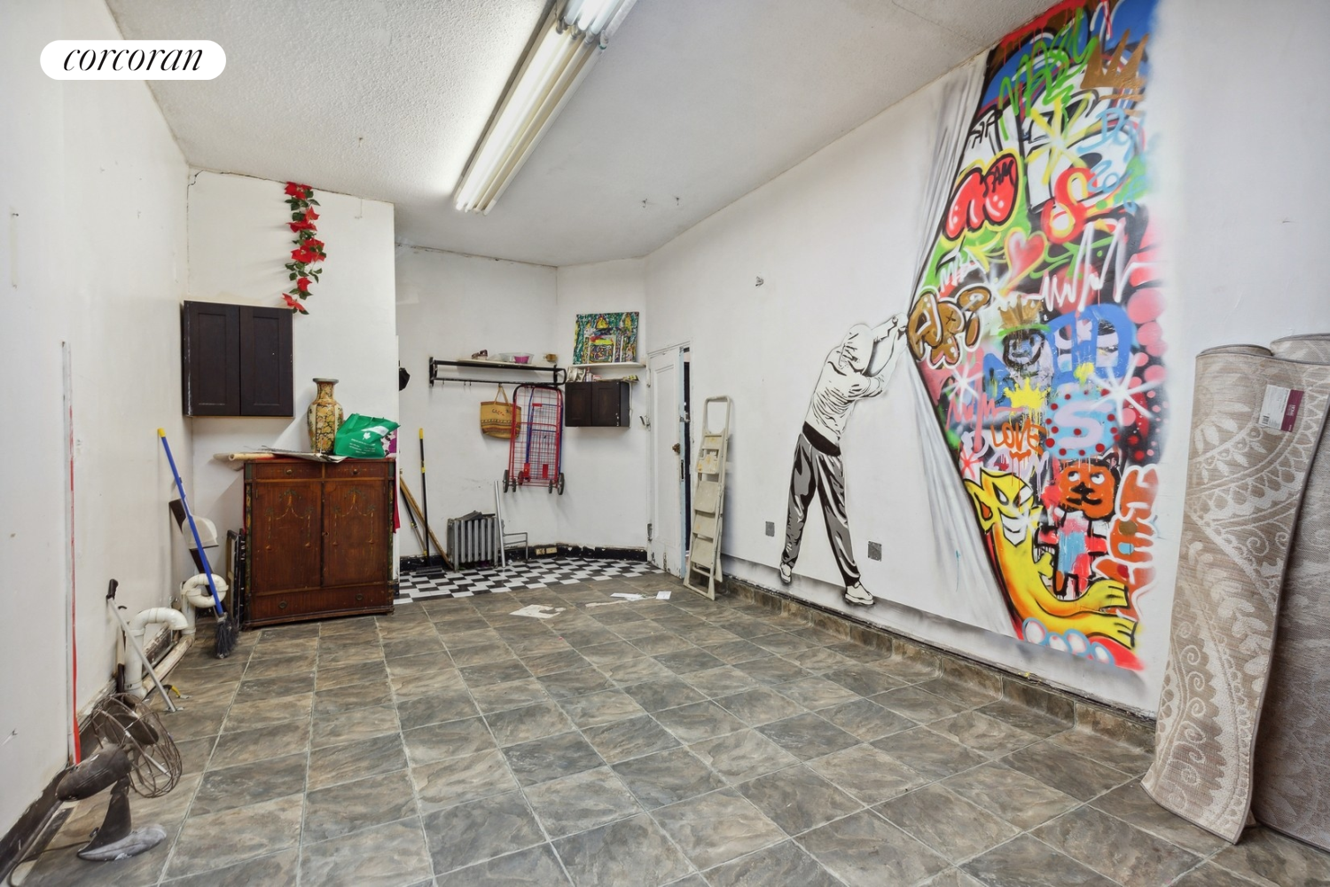 186 UTICA Avenue COMMERCIAL