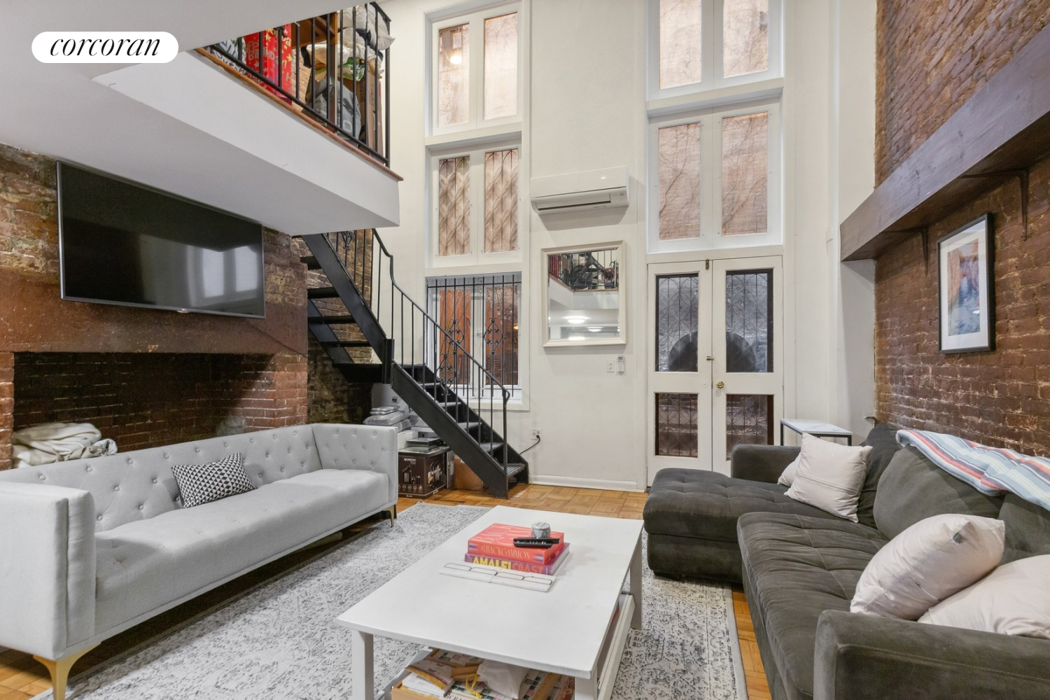 205 W 22ND Street LD