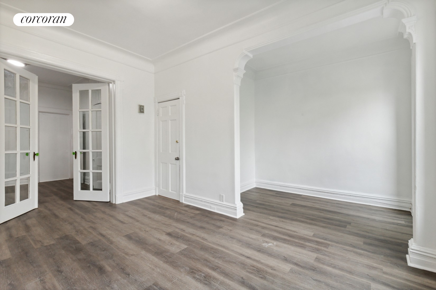144 NASSAU Avenue BUILDING
