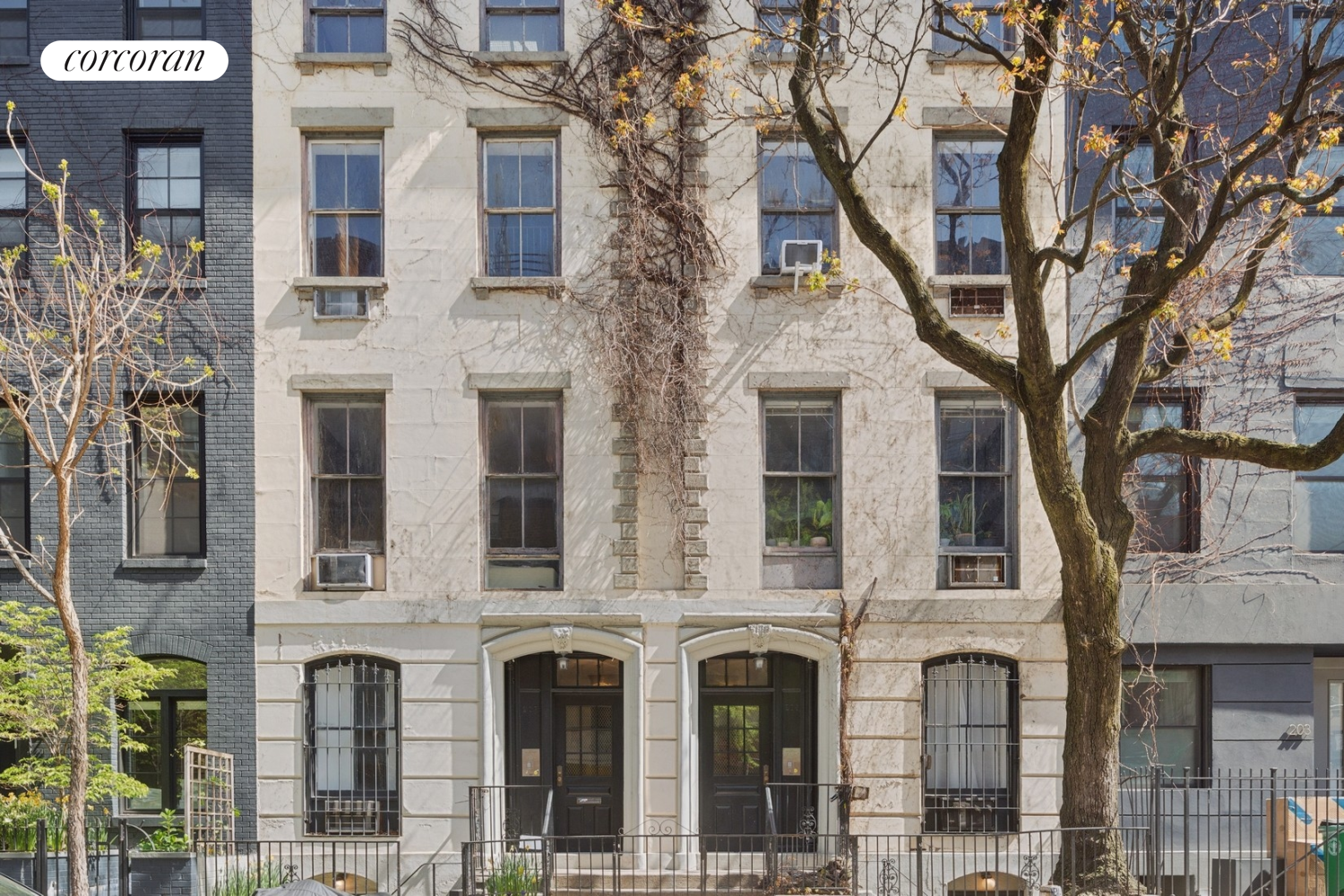 205-207 W 22nd Street