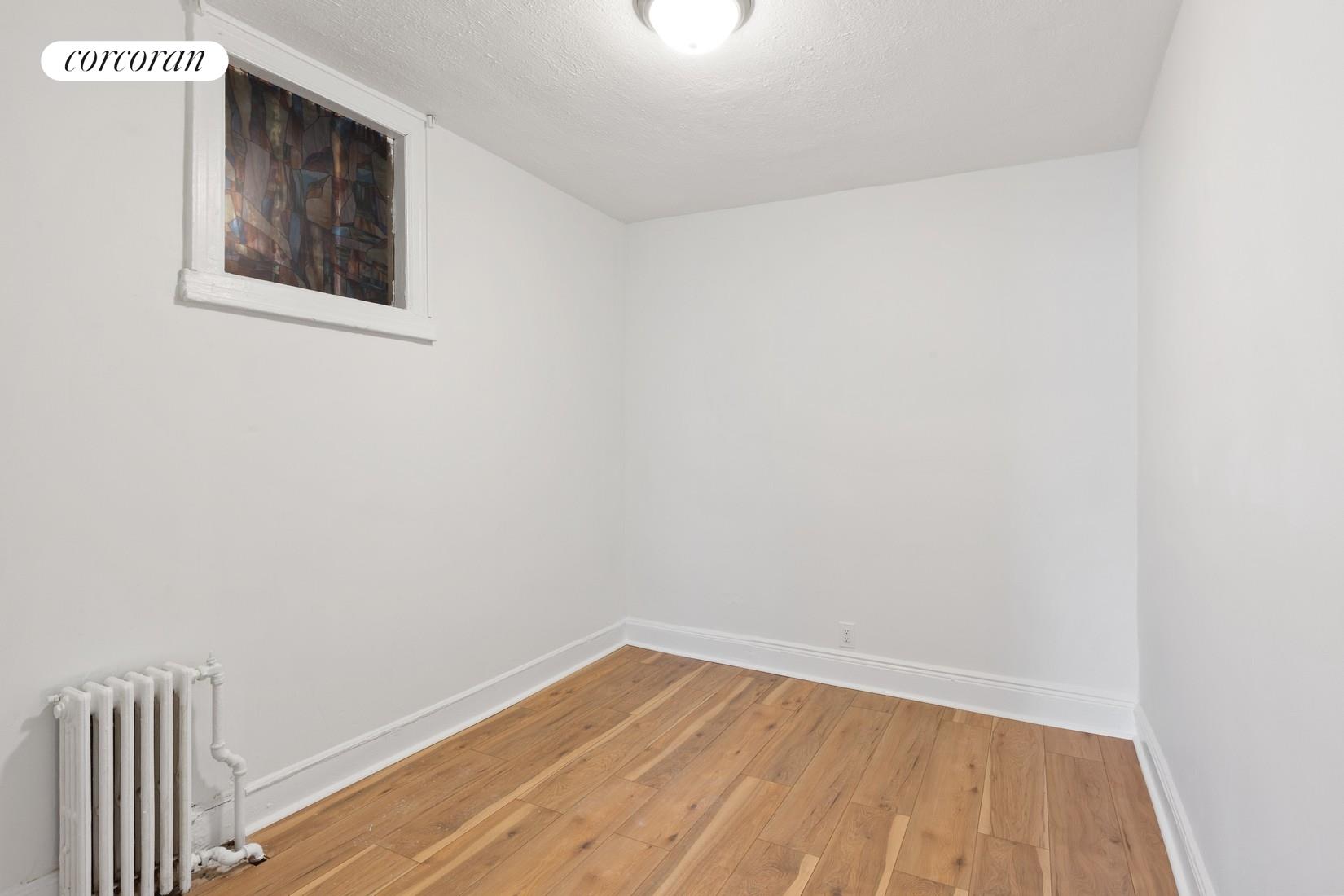 192 22ND Street 3R