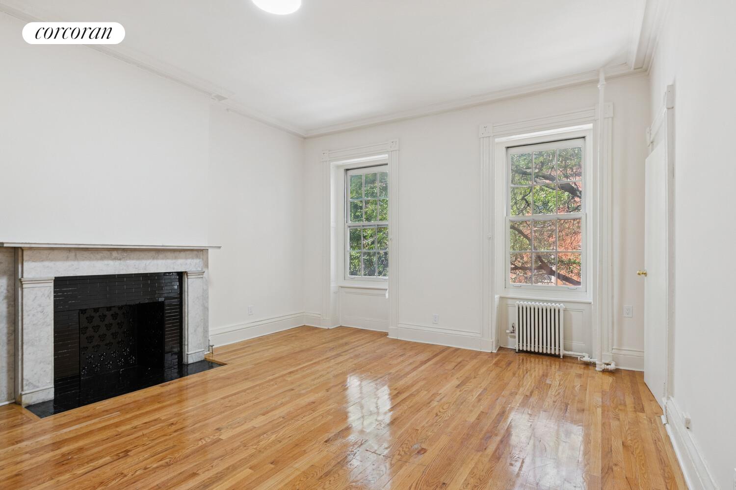 147 COLUMBIA Heights 5