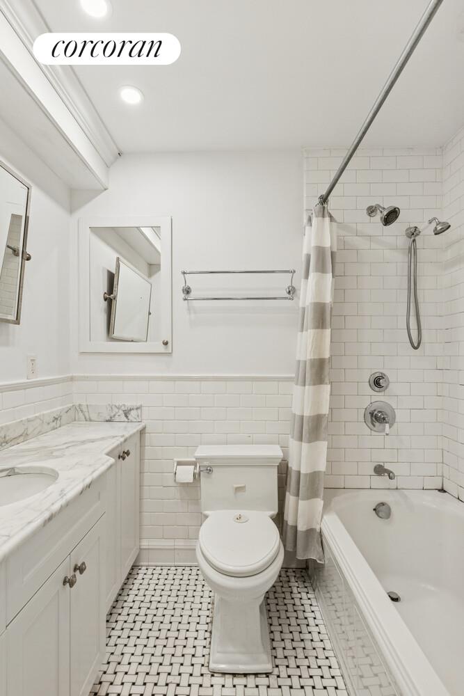 63 CRANBERRY Street 3