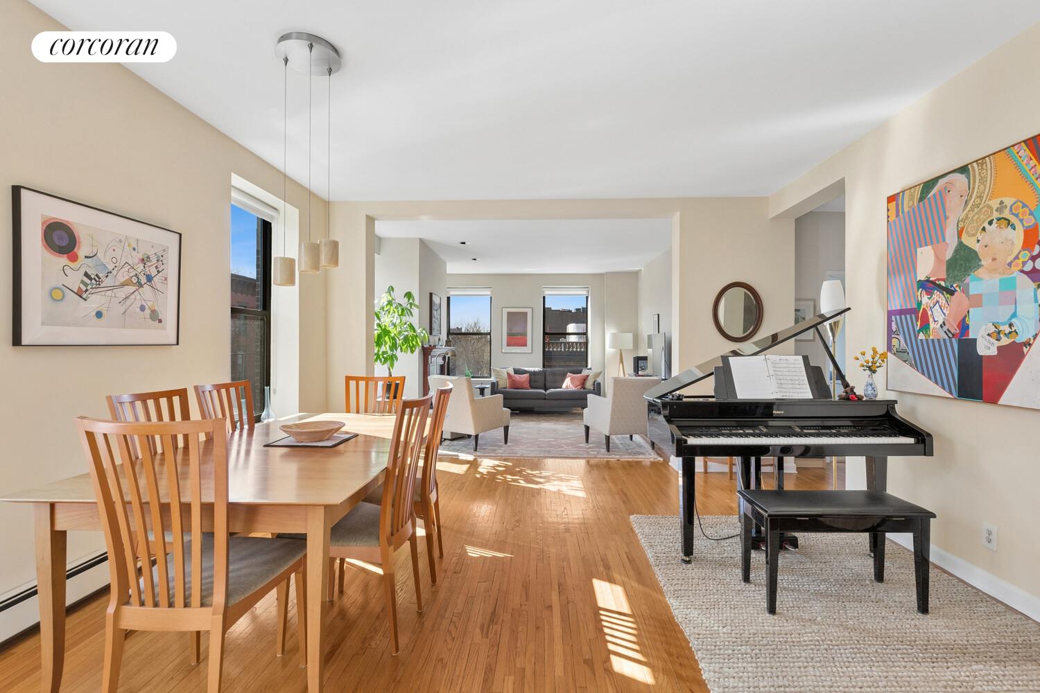 391 CLINTON Street 3A