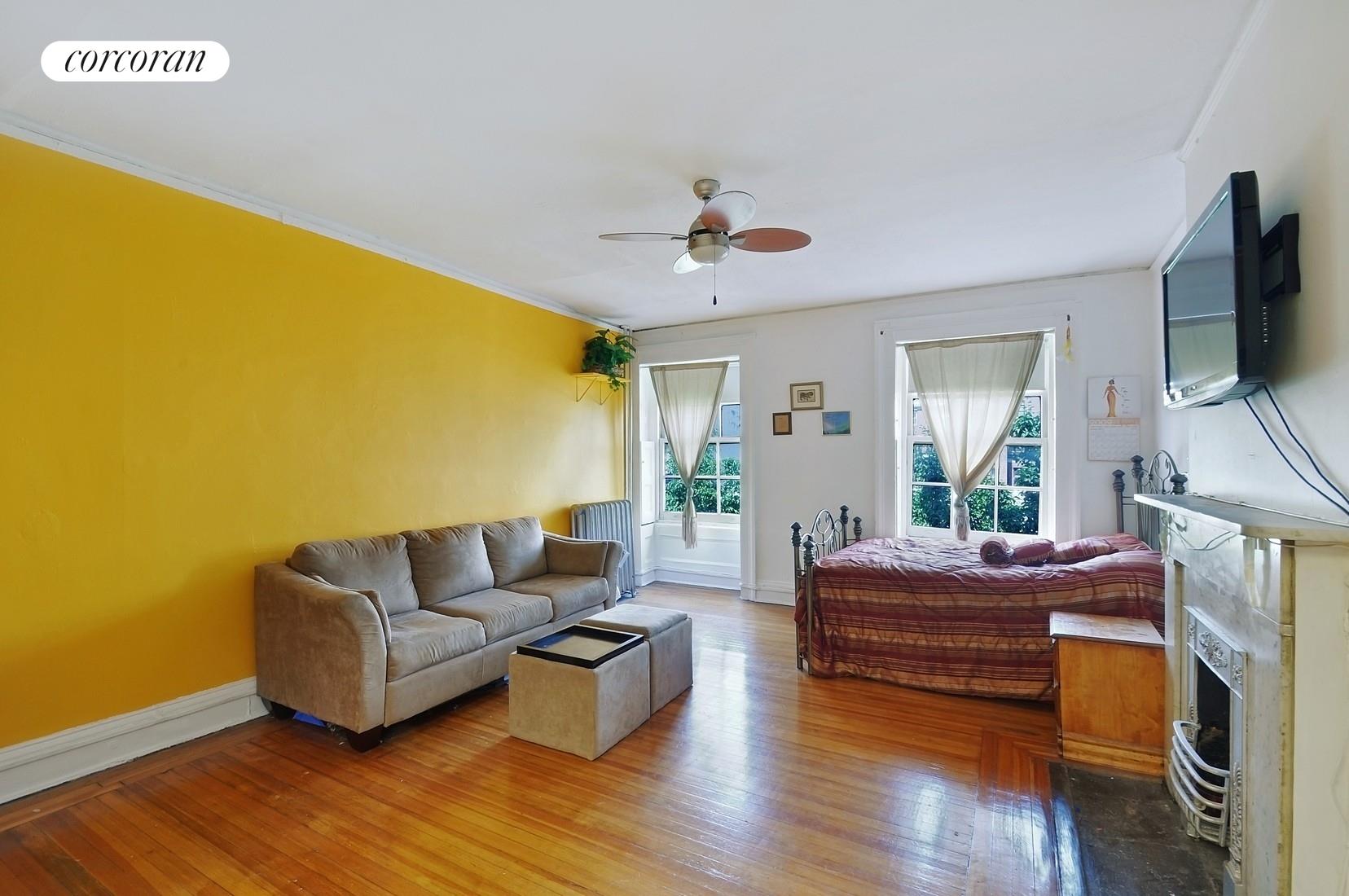 120 MONTAGUE Street 10D