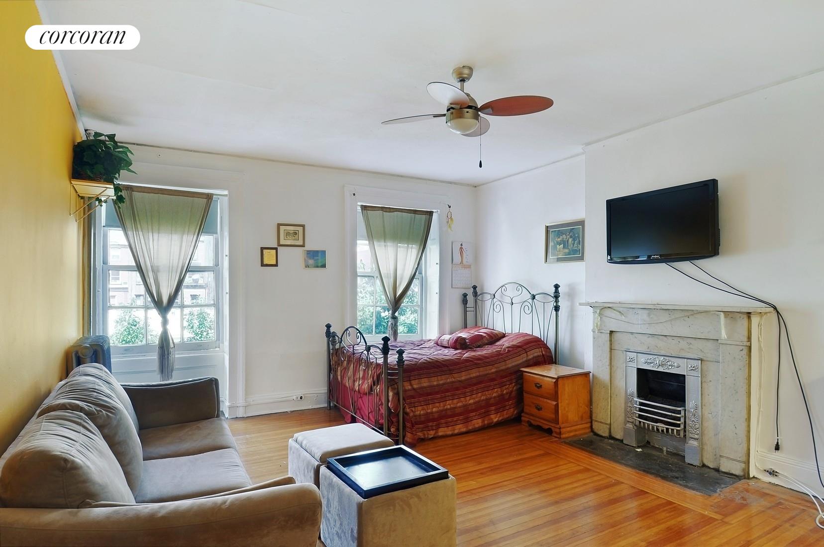 120 MONTAGUE Street 10D