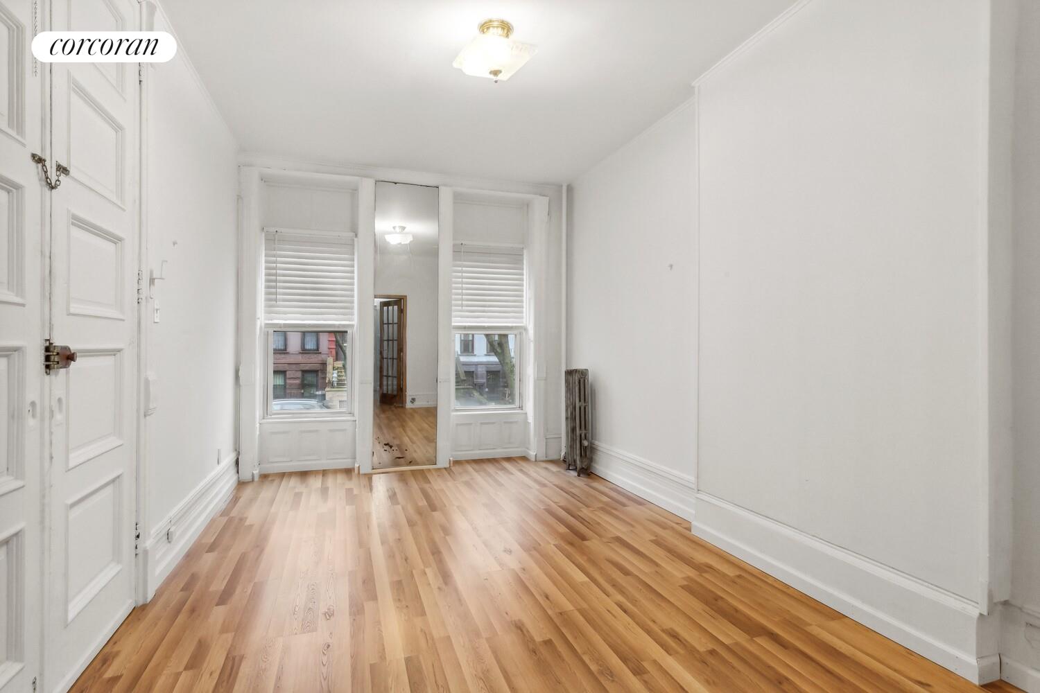 373 PARK Place 2