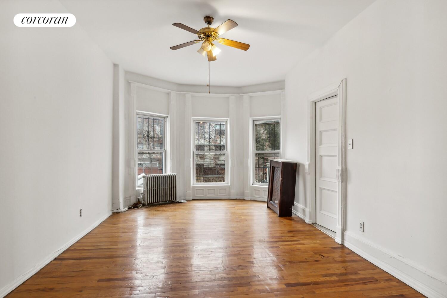 373 PARK Place 2